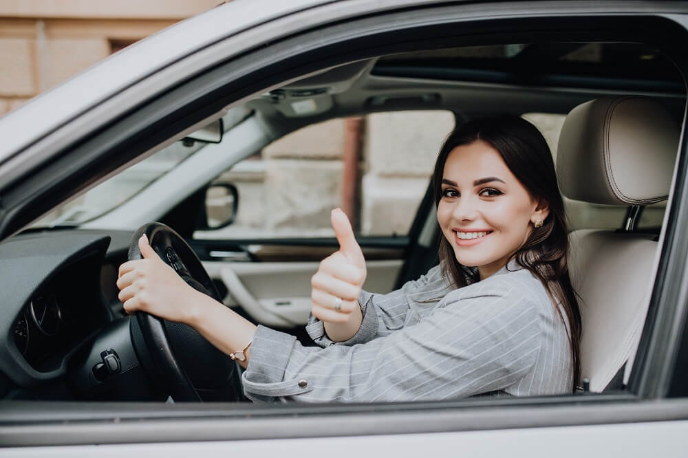 seguro coche para mujeres