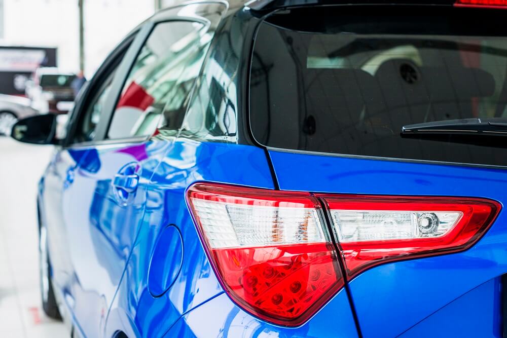 coche etiqueta c