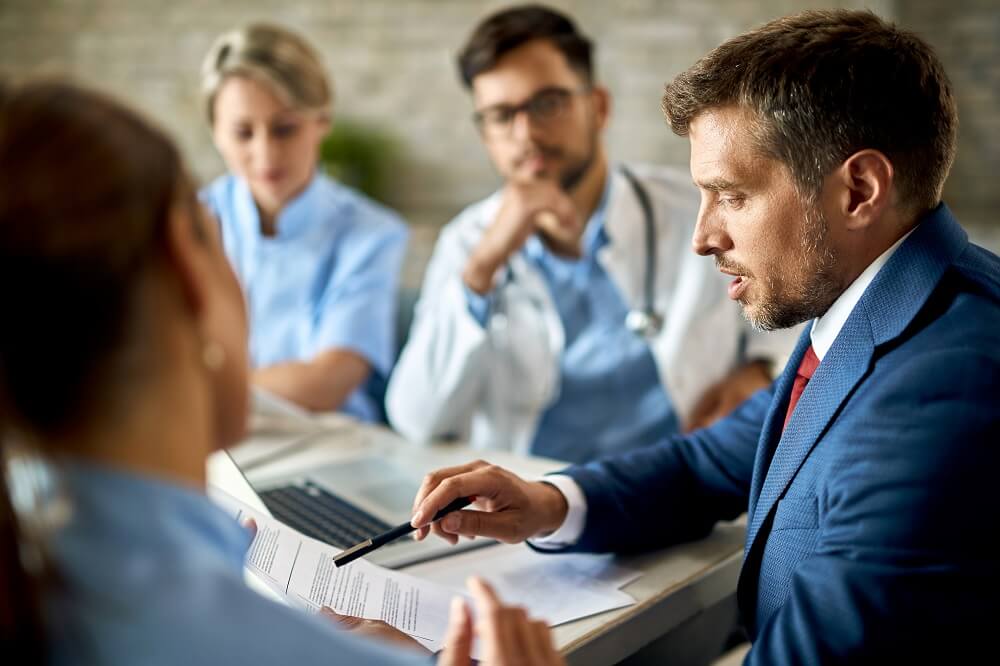 seguros salud cambias trabajo